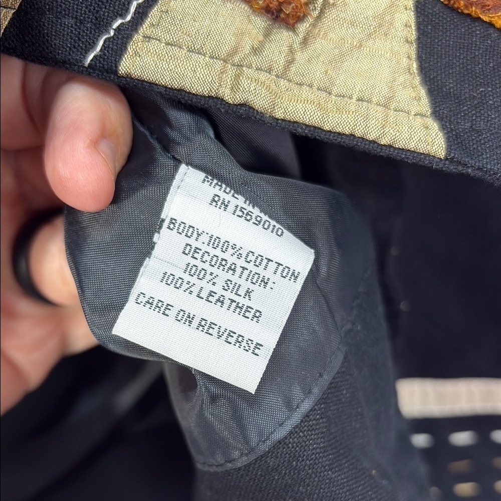 🚢 Yak Magik Artistic Black and Cream Patchwork Blazer - Picture 3 of 4